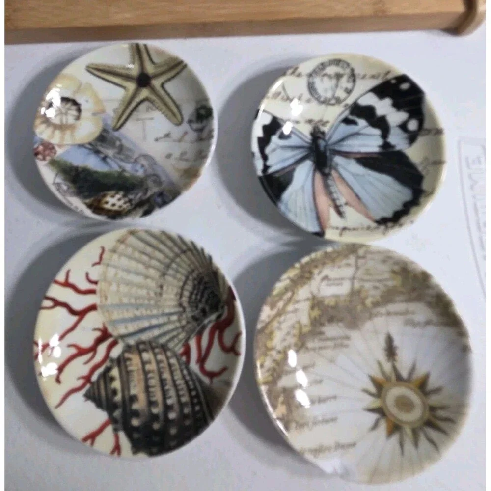 Pottery Barn Natural Curiosities Set of 4 Dipping Bowls Tabletop Nautical Theme